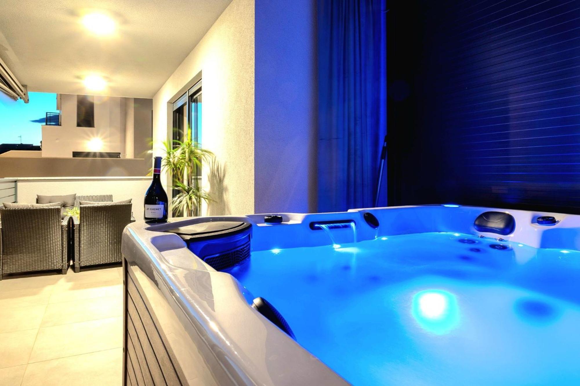 Vucko With Jacuzzi *